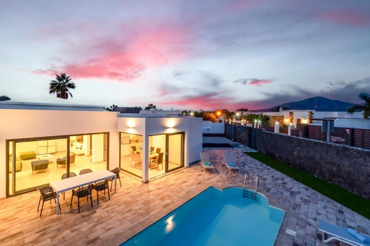 Villa La Nueva By Villa Plus Playa Blanca